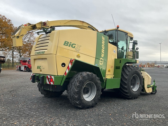 2011 Krone BIG X 700 4WD Forage Harvester - 견인식 목초수확기 : 사진 4 2011 Krone BIG X 700 4WD Forage Harvester - 견인식 목초수확기 : 사진 4