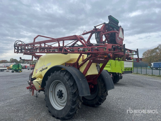 2012 Hardi Navigator 4000 Pull-Type Sprayer - 견인 스프레이 : 사진 2 2012 Hardi Navigator 4000 Pull-Type Sprayer - 견인 스프레이 : 사진 2