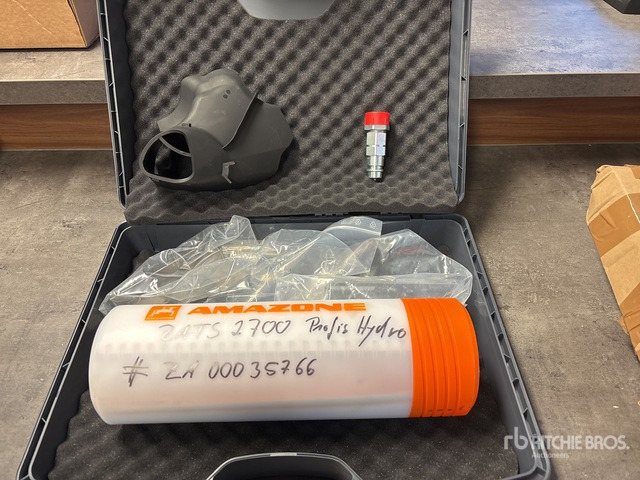 2024 Amazone ZA-TS 2700 (Unused) Fertilizer Spreader - 비료 스프레더 : 사진 3 2024 Amazone ZA-TS 2700 (Unused) Fertilizer Spreader - 비료 스프레더 : 사진 3