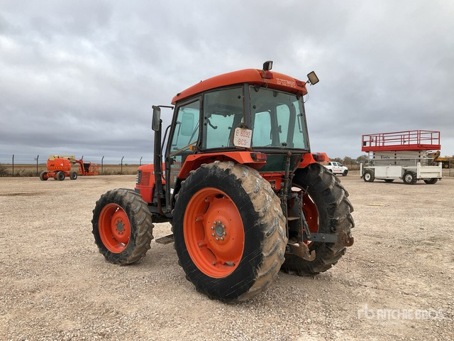 2004 Kubota MF9000DTL 4WD Tractor - 장궤형 트랙터 : 사진 2 2004 Kubota MF9000DTL 4WD Tractor - 장궤형 트랙터 : 사진 2