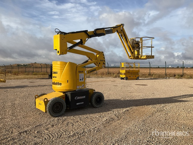 2006 Haulotte HA12IP 2WD Electric Articulating Boom Lift - 관절 붐 : 사진 1 2006 Haulotte HA12IP 2WD Electric Articulating Boom Lift - 관절 붐 : 사진 1