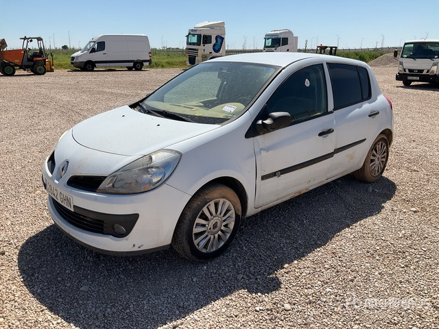 2008 Renault Clio 1.5D (Inoperable) Automobile - 차량 : 사진 2 2008 Renault Clio 1.5D (Inoperable) Automobile - 차량 : 사진 2