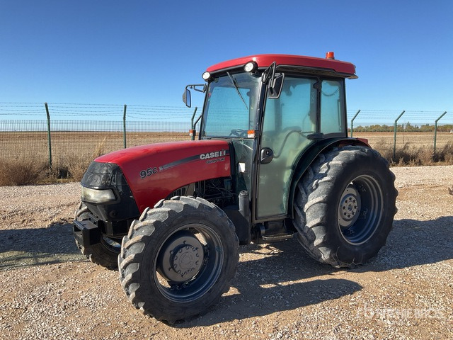 2010 Case IH Quantum 95C 4WD Tractor - 장궤형 트랙터 : 사진 1 2010 Case IH Quantum 95C 4WD Tractor - 장궤형 트랙터 : 사진 1