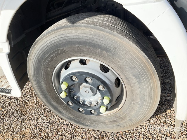 2013 Iveco AD260S27Y 6x2 Cab and Chassis - 캡 새시 트럭 : 사진 4 2013 Iveco AD260S27Y 6x2 Cab and Chassis - 캡 새시 트럭 : 사진 4