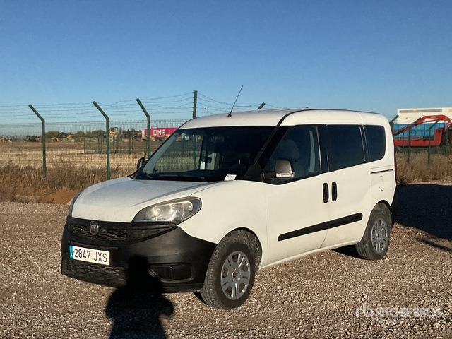 2016 Fiat Doblo Van Truck - 밴 : 사진 1 2016 Fiat Doblo Van Truck - 밴 : 사진 1