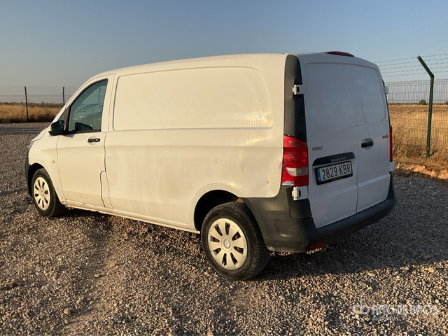 2017 Mercedes-Benz Vito 110 CDI Cargo Van - 밴 : 사진 2 2017 Mercedes-Benz Vito 110 CDI Cargo Van - 밴 : 사진 2