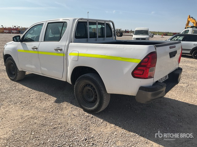 2019 Toyota Hilux 4x4 Crew Cab Pickup - 픽업트럭 : 사진 3 2019 Toyota Hilux 4x4 Crew Cab Pickup - 픽업트럭 : 사진 3