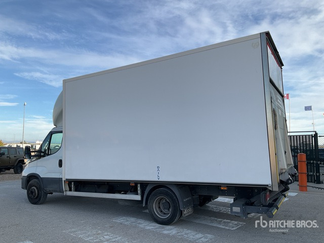 2020 Iveco Daily 70C18 4x2 Van Truck - 박스 트럭 : 사진 2 2020 Iveco Daily 70C18 4x2 Van Truck - 박스 트럭 : 사진 2