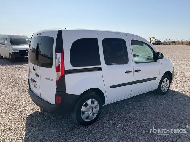 2020 Renault Kangoo Combi 5 Passenger Van - 소형 버스, 승합차 : 사진 3 2020 Renault Kangoo Combi 5 Passenger Van - 소형 버스, 승합차 : 사진 3