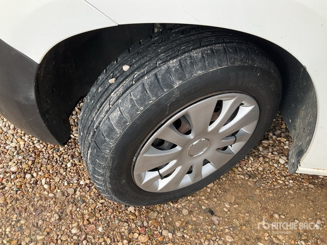 2021 Citroen Berlingo 5 Passenger Van - 소형 버스, 승합차 : 사진 5 2021 Citroen Berlingo 5 Passenger Van - 소형 버스, 승합차 : 사진 5