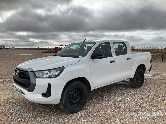 2021 Toyota Hilux 4x4 Crew Cab Pickup - 픽업트럭 : 사진 3 2021 Toyota Hilux 4x4 Crew Cab Pickup - 픽업트럭 : 사진 3