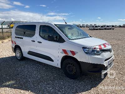 TOYOTA PROACE CITY VER 5 - 차량 : 사진 4 TOYOTA PROACE CITY VER 5 - 차량 : 사진 4