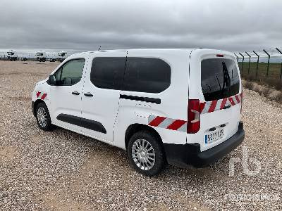 TOYOTA PROACE CITY VER 5 - 차량 : 사진 2 TOYOTA PROACE CITY VER 5 - 차량 : 사진 2
