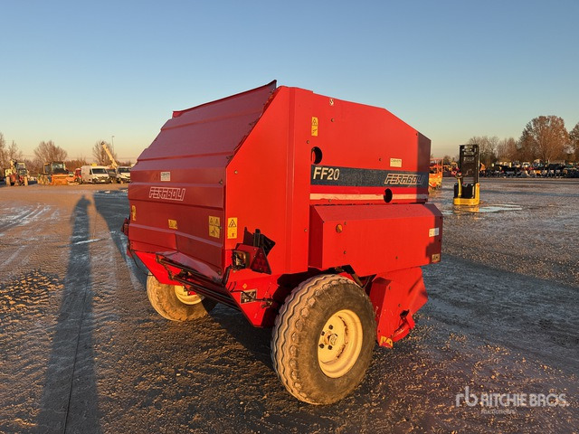 1997 Feraboli FF20 Round Baler - 원형 베일러 : 사진 3 1997 Feraboli FF20 Round Baler - 원형 베일러 : 사진 3