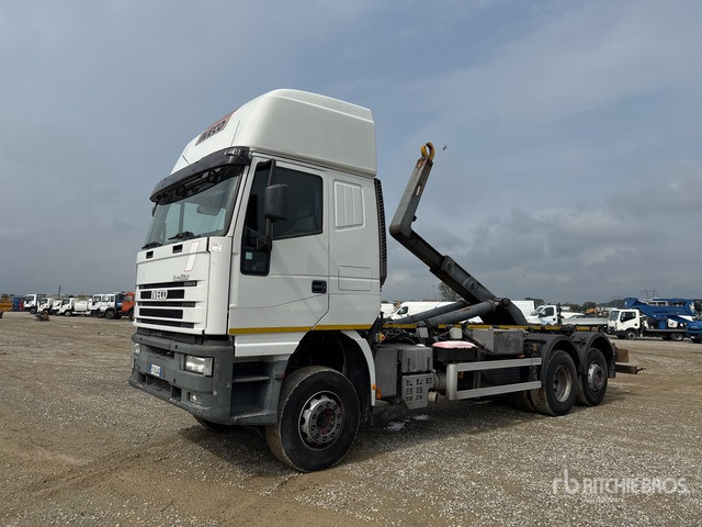2001 Iveco Eurostar 260E40 6x2 Sleeper Roll-Off Truck - 후크 리프트 트럭 : 사진 2 2001 Iveco Eurostar 260E40 6x2 Sleeper Roll-Off Truck - 후크 리프트 트럭 : 사진 2
