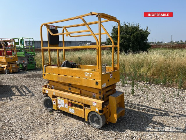 2006 Haulotte Optimum 8 Electric (Inoperable) Scissor Lift - 시저 리프트 : 사진 1 2006 Haulotte Optimum 8 Electric (Inoperable) Scissor Lift - 시저 리프트 : 사진 1