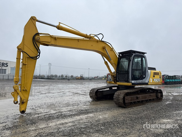 2006 New Holland E175 Tracked Excavator - 크롤러 굴삭기 : 사진 2 2006 New Holland E175 Tracked Excavator - 크롤러 굴삭기 : 사진 2
