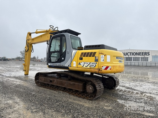 2006 New Holland E175 Tracked Excavator - 크롤러 굴삭기 : 사진 3 2006 New Holland E175 Tracked Excavator - 크롤러 굴삭기 : 사진 3