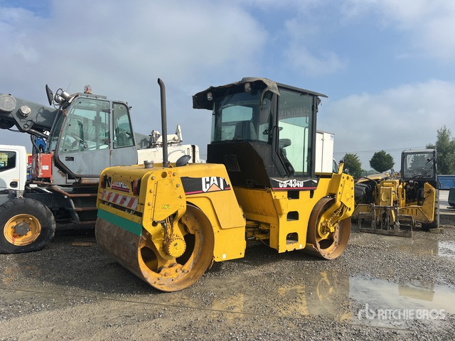 2007 Cat 434D (Inoperable) Double Drum Roller - 로드 롤러 : 사진 4 2007 Cat 434D (Inoperable) Double Drum Roller - 로드 롤러 : 사진 4