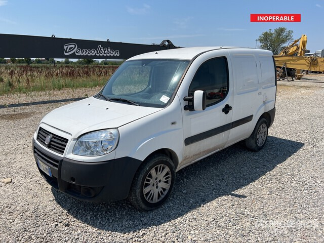 2008 Fiat Doblo (Inoperable) Van Truck - 소형 밴 : 사진 1 2008 Fiat Doblo (Inoperable) Van Truck - 소형 밴 : 사진 1