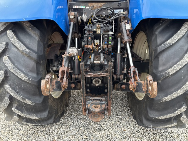 2008 New Holland 7060 4WD Tractor - 장궤형 트랙터 : 사진 4 2008 New Holland 7060 4WD Tractor - 장궤형 트랙터 : 사진 4