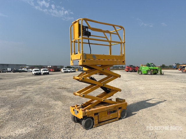 2009 Haulotte OPTIMUM6 Electric Scissor Lift - 시저 리프트 : 사진 2 2009 Haulotte OPTIMUM6 Electric Scissor Lift - 시저 리프트 : 사진 2