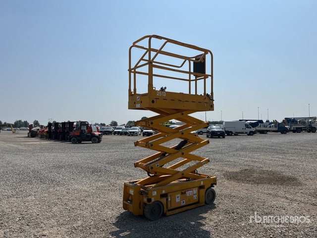 2009 Haulotte Optimum 8NT Electric Scissor Lift - 시저 리프트 : 사진 4 2009 Haulotte Optimum 8NT Electric Scissor Lift - 시저 리프트 : 사진 4