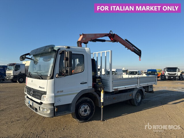 2009 Mercedes-Benz MB 818 K 2009 Fassi F65A.23 2710 kg on 4x2 Flatbed Truck with Crane - 드롭사이드/ 플랫베드 트럭, 크레인 트럭 : 사진 2 2009 Mercedes-Benz MB 818 K 2009 Fassi F65A.23 2710 kg on 4x2 Flatbed Truck with Crane - 드롭사이드/ 플랫베드 트럭, 크레인 트럭 : 사진 2