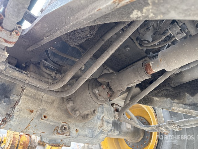 2010 Komatsu WA380 6 Pala gommata - 휠 로더 : 사진 5 2010 Komatsu WA380 6 Pala gommata - 휠 로더 : 사진 5