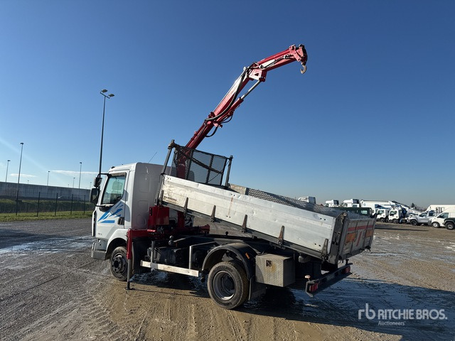 2010 Renault Midlum 220.08 1981 C.O.M.A. C330B on 4x2 Dump Truck with Crane - 덤프트럭 : 사진 2 2010 Renault Midlum 220.08 1981 C.O.M.A. C330B on 4x2 Dump Truck with Crane - 덤프트럭 : 사진 2