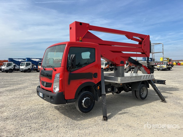 2011 Renault Maxity 2011 Socage DA320 20 m on Bucket Truck - 트럭 탑재 고가작업 플랫폼 : 사진 2 2011 Renault Maxity 2011 Socage DA320 20 m on Bucket Truck - 트럭 탑재 고가작업 플랫폼 : 사진 2
