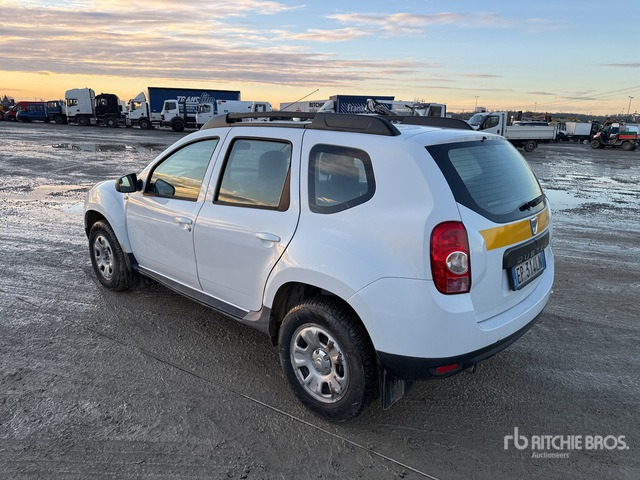 2012 DACIA DUSTER AWD SUV - SUV : 사진 2 2012 DACIA DUSTER AWD SUV - SUV : 사진 2