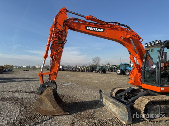 2013 Doosan DX140LCR-3 Tracked Excavator - 크롤러 굴삭기 : 사진 4 2013 Doosan DX140LCR-3 Tracked Excavator - 크롤러 굴삭기 : 사진 4
