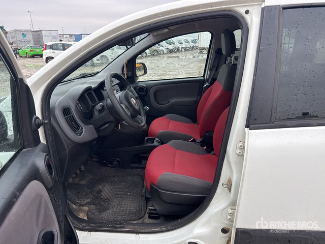 2013 Fiat Panda Van Truck - 박스 트럭 : 사진 4 2013 Fiat Panda Van Truck - 박스 트럭 : 사진 4