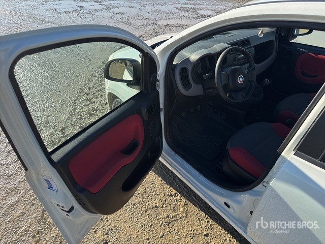 2013 Fiat Panda - 차량 : 사진 5 2013 Fiat Panda - 차량 : 사진 5