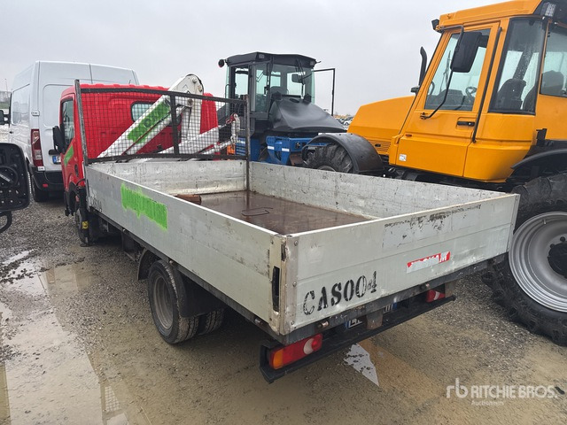 2013 Nissan Cabstar 35.12 (Inoperable) Flatbed Truck with Crane - 드롭사이드/ 플랫베드 트럭 : 사진 3 2013 Nissan Cabstar 35.12 (Inoperable) Flatbed Truck with Crane - 드롭사이드/ 플랫베드 트럭 : 사진 3