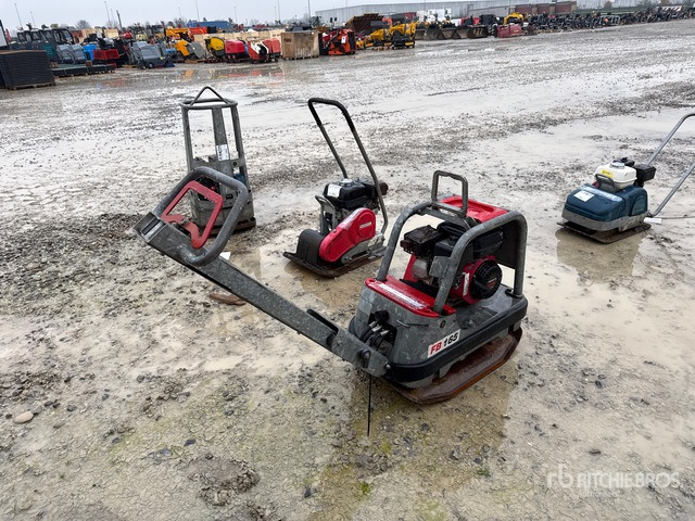 2013 Swepac FB165 Vibratory Plate Compactor - 진동판 : 사진 3 2013 Swepac FB165 Vibratory Plate Compactor - 진동판 : 사진 3