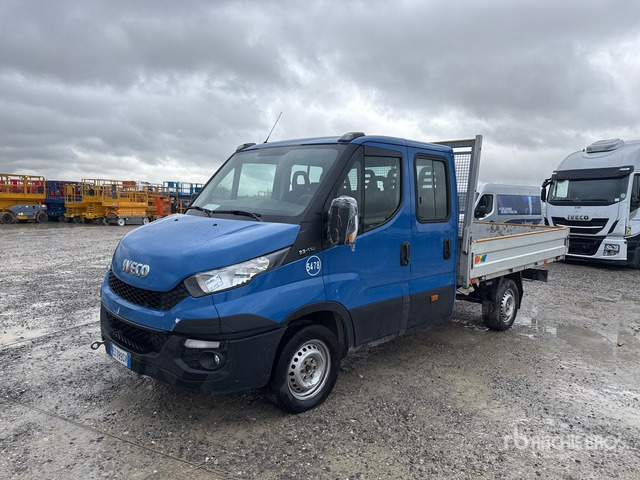 2015 Iveco Daily 33-110 Crew Cab (Inoperable) Flatbed Truck - 드롭사이드/ 플랫베드 트럭 : 사진 2 2015 Iveco Daily 33-110 Crew Cab (Inoperable) Flatbed Truck - 드롭사이드/ 플랫베드 트럭 : 사진 2