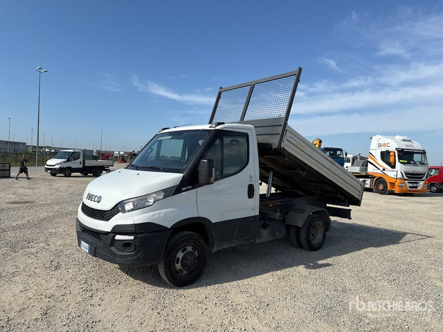 2015 Iveco Daily 35-110 Autocarro ribaltabile: carichi leggeri - 덤프 밴 : 사진 2 2015 Iveco Daily 35-110 Autocarro ribaltabile: carichi leggeri - 덤프 밴 : 사진 2