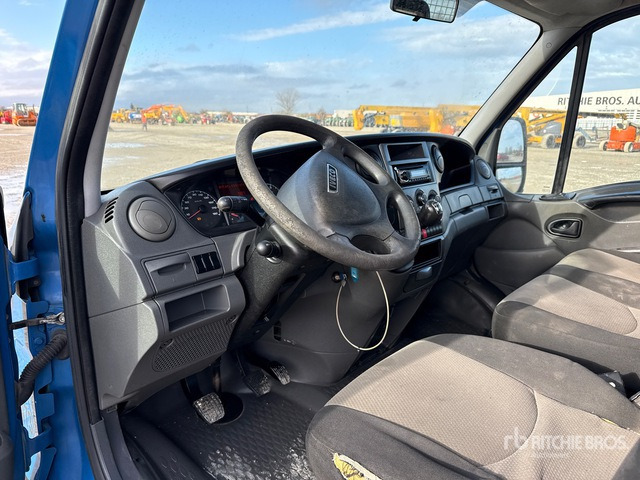 2015 Iveco Daily 35C11 Flatbed Truck - 드롭사이드/ 플랫베드 트럭 : 사진 4 2015 Iveco Daily 35C11 Flatbed Truck - 드롭사이드/ 플랫베드 트럭 : 사진 4