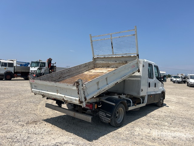 2015 Iveco Daily 35C13 Crew Cab Dump Truck: Light Duty - 덤프 밴 : 사진 3 2015 Iveco Daily 35C13 Crew Cab Dump Truck: Light Duty - 덤프 밴 : 사진 3