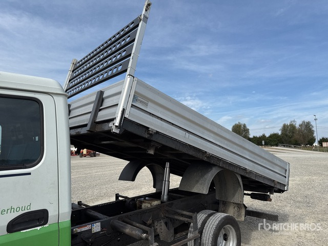 2015 Mitsubishi Canter Crew Cab Dump Truck: Light Duty - 덤프트럭 : 사진 5 2015 Mitsubishi Canter Crew Cab Dump Truck: Light Duty - 덤프트럭 : 사진 5