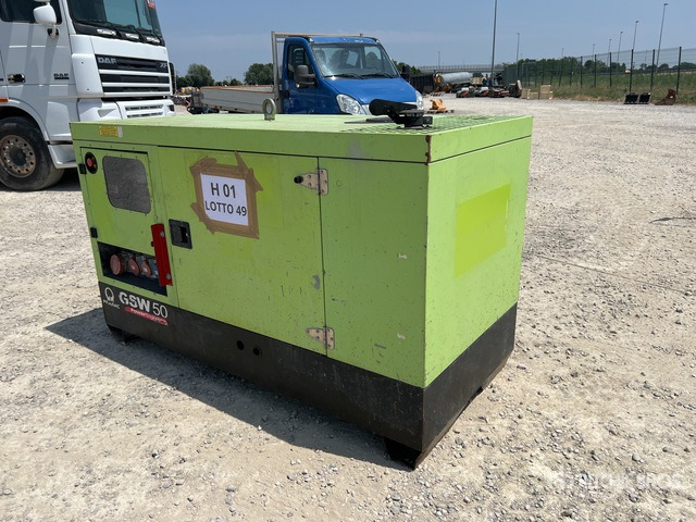 2015 Pramac GSW50Y 44 kVA Generator Set - 발전기 세트 : 사진 2 2015 Pramac GSW50Y 44 kVA Generator Set - 발전기 세트 : 사진 2