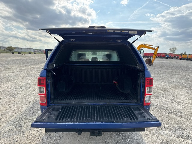 2016 Ford Ranger XLT Crew Cab Pickup - 픽업트럭 : 사진 5 2016 Ford Ranger XLT Crew Cab Pickup - 픽업트럭 : 사진 5