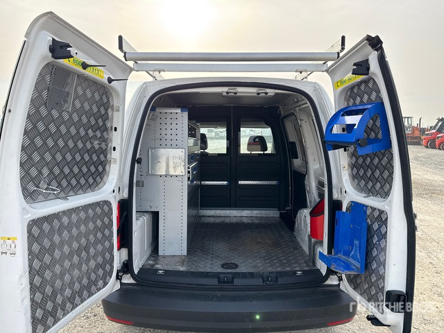 2017 Volkswagen Caddy 2.0 TDCI 122 CV E6 4 MOTION Van Truck - 박스 트럭 : 사진 5 2017 Volkswagen Caddy 2.0 TDCI 122 CV E6 4 MOTION Van Truck - 박스 트럭 : 사진 5