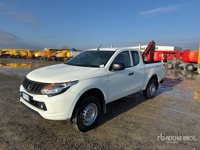 2018 Mitsubishi L200 Extended Cab 2.4 DI-D CLUB CAB ... Pickup - 픽업트럭 : 사진 1 2018 Mitsubishi L200 Extended Cab 2.4 DI-D CLUB CAB ... Pickup - 픽업트럭 : 사진 1
