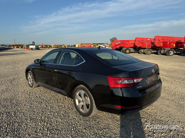 2018 Skoda Superb Autovettura - 차량 : 사진 4 2018 Skoda Superb Autovettura - 차량 : 사진 4