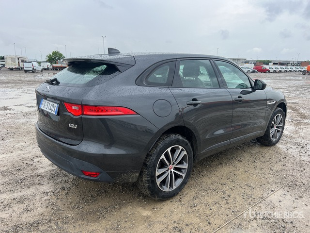 2019 Jaguar F-Pace 2.0D I4 180CV R-SPORT AWD SUV - SUV : 사진 3 2019 Jaguar F-Pace 2.0D I4 180CV R-SPORT AWD SUV - SUV : 사진 3