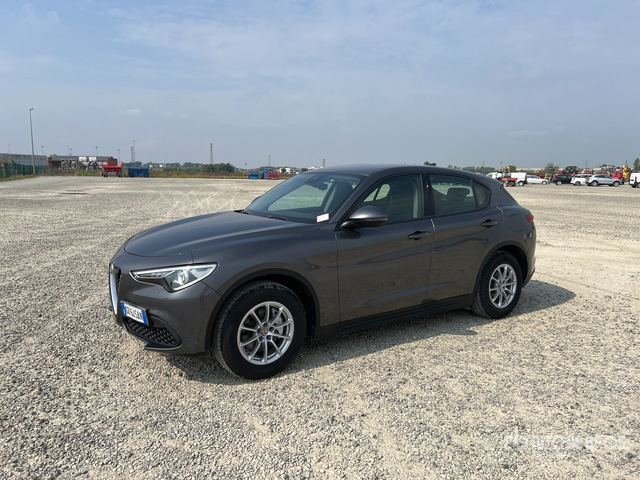 2020 Alfa Romeo Stelvio 2.2 TD 190CV AT8 Q4 BUSINESS SUV - SUV : 사진 1 2020 Alfa Romeo Stelvio 2.2 TD 190CV AT8 Q4 BUSINESS SUV - SUV : 사진 1