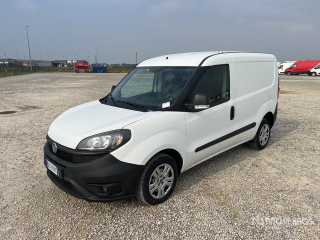 2021 Fiat Doblo CARGO CH1 LOUNGE 1.3 MJET 95CV ... Van Truck - 소형 밴 : 사진 3 2021 Fiat Doblo CARGO CH1 LOUNGE 1.3 MJET 95CV ... Van Truck - 소형 밴 : 사진 3